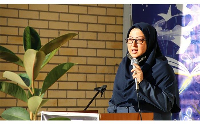 در کنار دانش‌افزایی، باید به تولید دانش جدید و گسترش دانسته‌ها بپردازیم