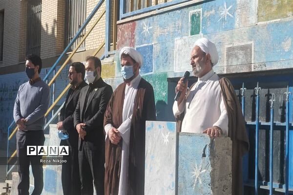 گفتمان‌ سیاسی، اجتماعی و اعتقادی در مدارس بهارستان