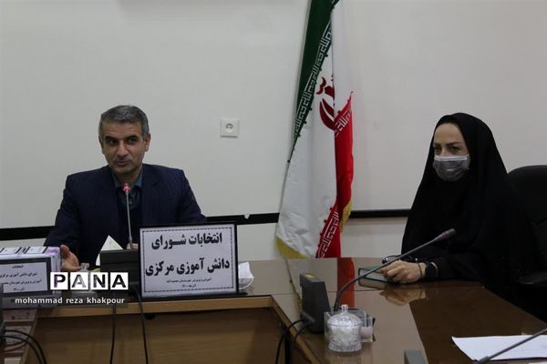 انتخابات مرکزی شورای دانش‌آموزی در محمودآباد