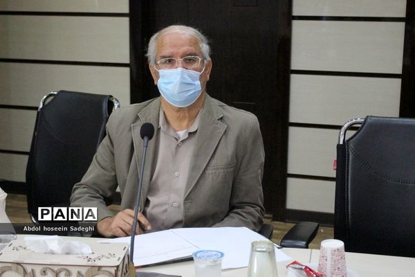 نشست روسای کانون‌های بازنشستگان شهرستان‌ها و مناطق استان بوشهر