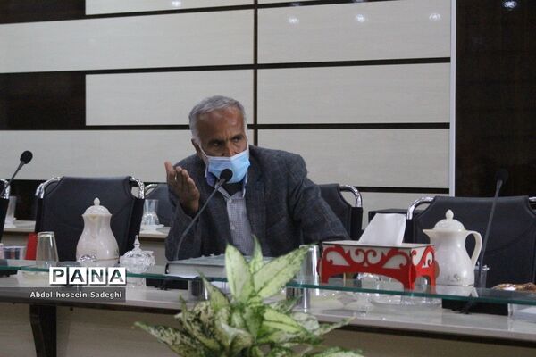 نشست روسای کانون‌های بازنشستگان شهرستان‌ها و مناطق استان بوشهر