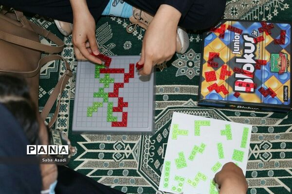 برگزاری مسابقات بازی‌های فکری سرگرمی رویش در شهر گله‌دار