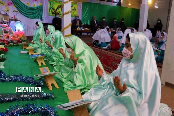 مراسم جشن قرآن در مدارس آباده