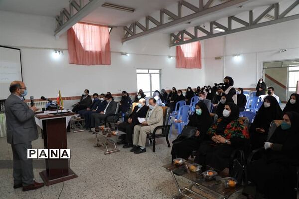 آیین نمادین نواختن زنگ هفته پژوهش در آموزش و پرورش ناحیه ۲مشهد