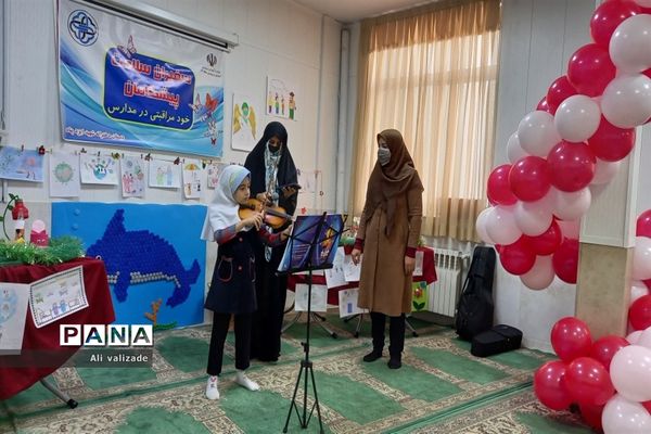 مراسم افتتاحیه سفیران سلامت در دبستان شهید ایزدپناه منطقه ۱۴