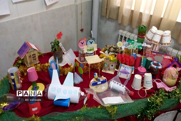 مراسم افتتاحیه سفیران سلامت در دبستان شهید ایزدپناه منطقه ۱۴