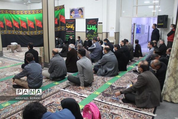برگزاری یادواره لاله‌های فاطمی در ناحیه یک آموزش و پرورش قم
