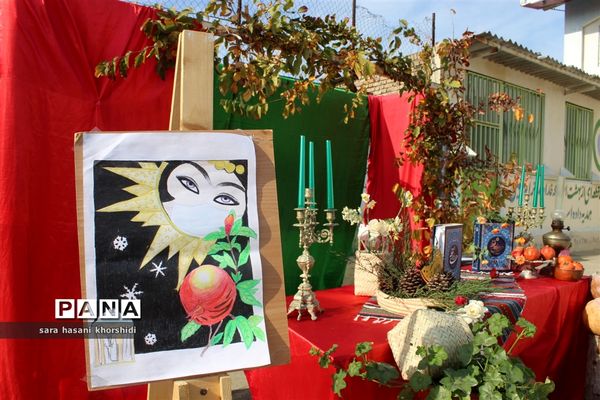 بازارچه صنایع دستی و غذاهای سنتی در دبستان تربیت گلوگاه