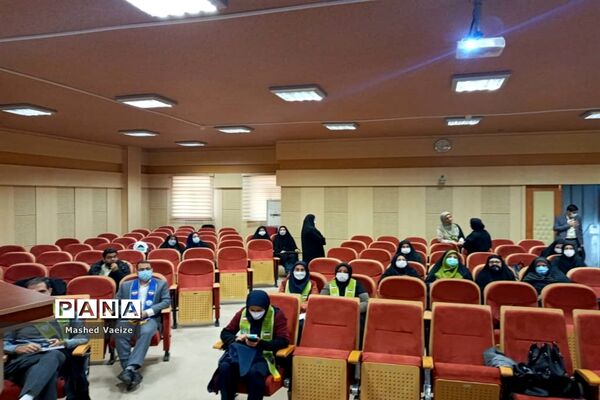 برگزاری کارگاه آموزشی بازمهندسی پیشتازان در صفادشت