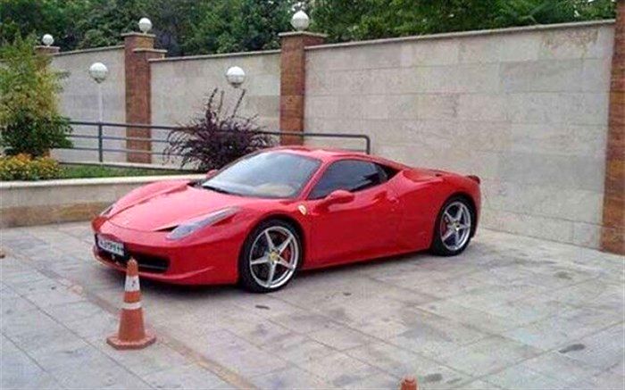 خودروهای میلیاردی باید مالیات مربوط به نوع خودروی خود را پرداخت کنند