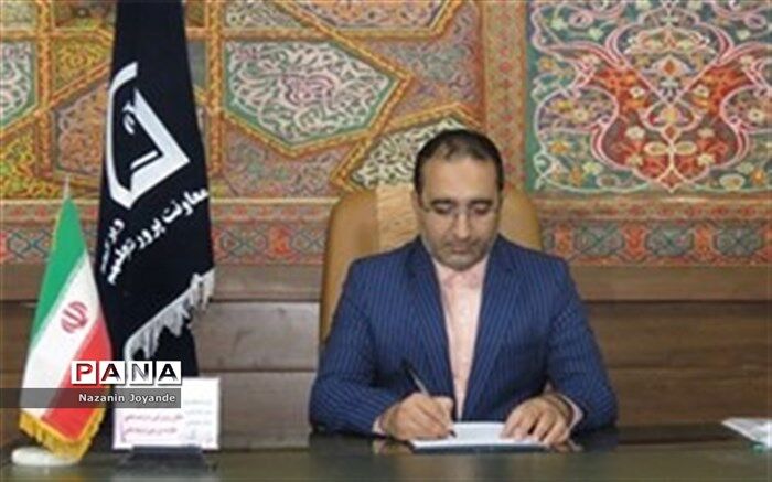 کارنامه پرورشی برای دانش‌آموزان ایجاد انگیره می‌کند