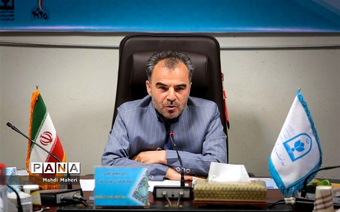باقری: گاهی دانش‌آموزان برای جامعه خود معلمی کرده‌اند