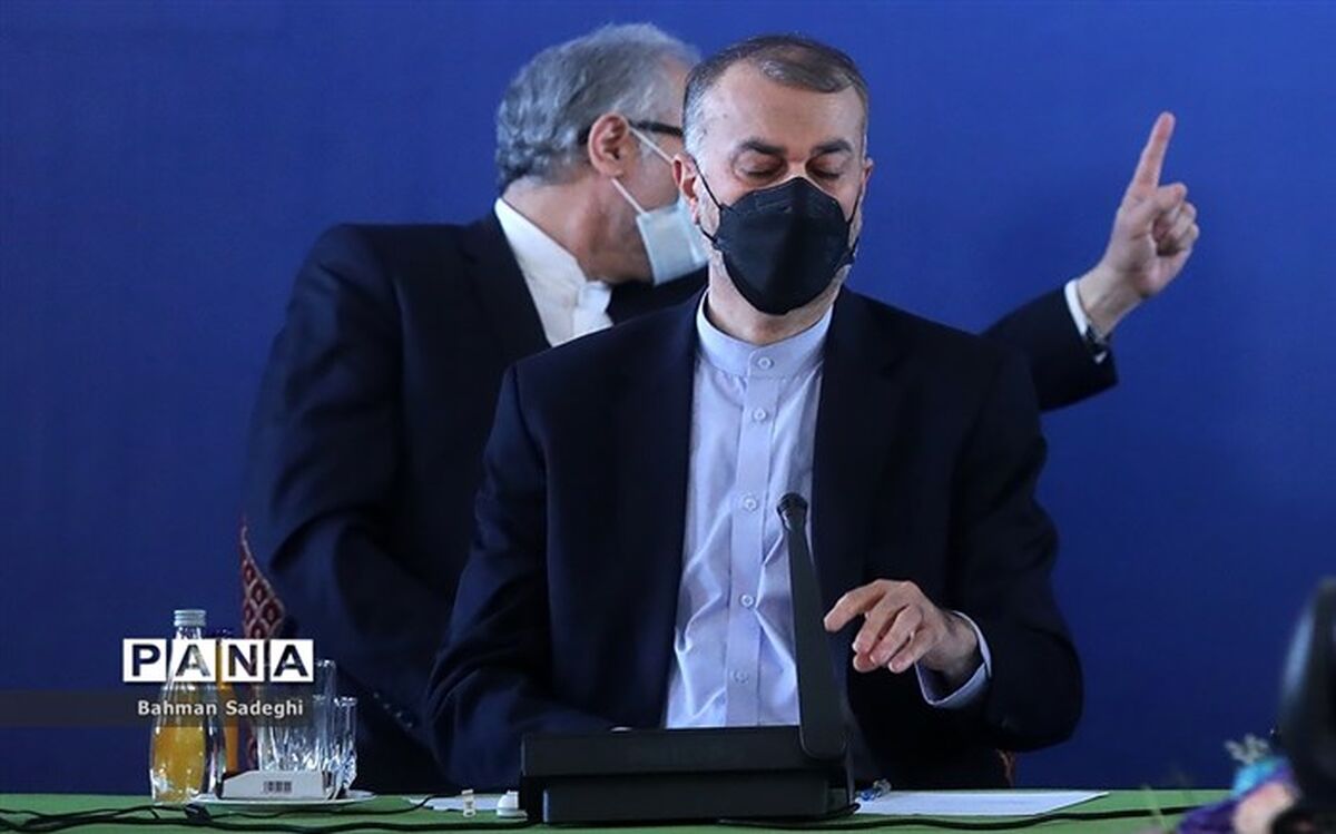 وزیران امور خارجه ایران و مجارستان در تهران با یکدیگر دیدار می‌کنند