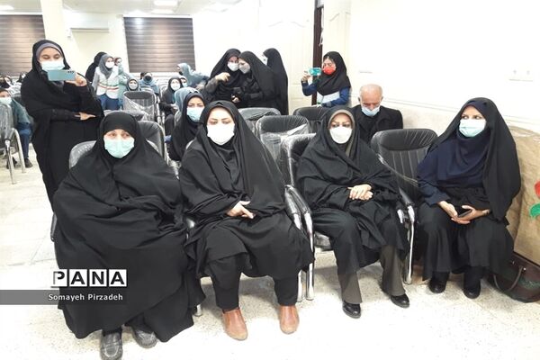 برگزاری یادواره لاله‌های روشن در ناحیه یک اهواز