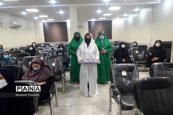 برگزاری یادواره لاله‌های روشن در ناحیه یک اهواز