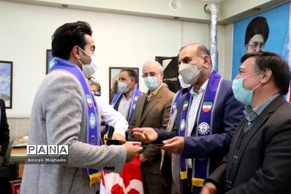 مراسم تجلیل از فعالان سازمان دانش‌آموزی خراسان رضوی(2)