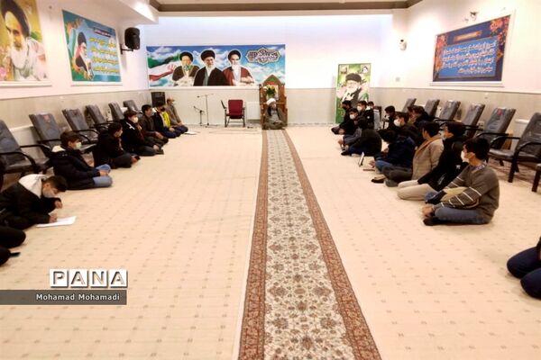 نشست قرارگاهی انجمن اسلامی دانش‌آموزان شهرستان  کاشمر