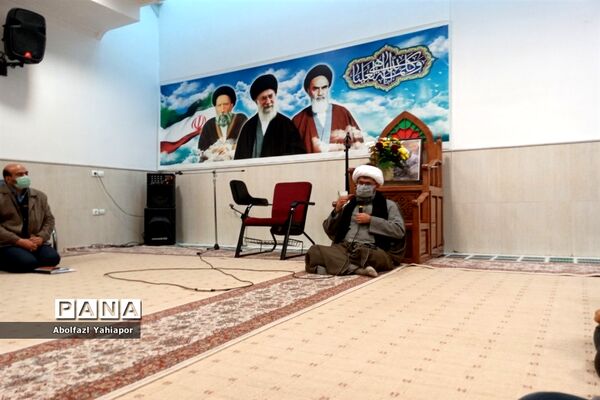 نشست قرارگاهی انجمن اسلامی دانش‌آموزان شهرستان  کاشمر