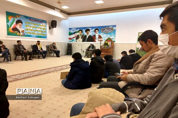 نشست قرارگاهی انجمن اسلامی دانش‌آموزان شهرستان  کاشمر