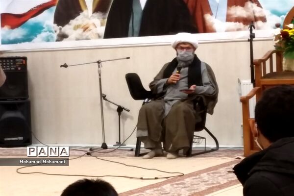 نشست قرارگاهی انجمن اسلامی دانش‌آموزان شهرستان  کاشمر