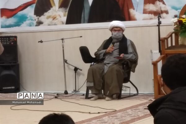 نشست قرارگاهی انجمن اسلامی دانش‌آموزان شهرستان  کاشمر