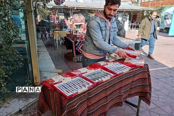 جشنواره صنایع دستی یلدا در مشکین دشت کرج