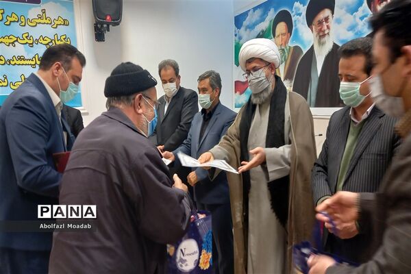 تجلیل از دست اندرکاران حمل و نقل شهرستان کاشمر