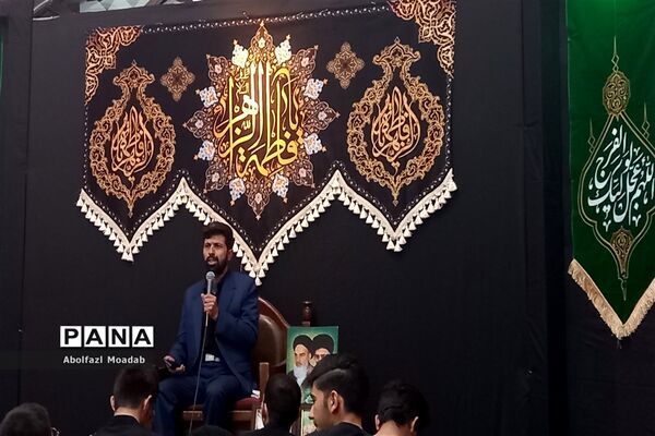 برگزاری مراسم عزاداری دهه اول فاطمیه در آرامگاه شهید مدرس
