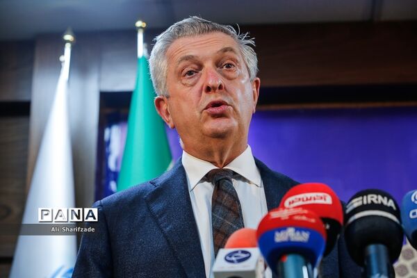 دیدار رئیس کمیساریای ملی پناهندگان با معاون امنیتی انتظامی وزیر کشور