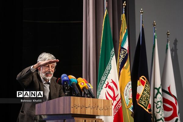 جشنواره کتاب سرو با رونمایی از  100عنوان کتاب حوزه جهاد، ایثار و شهادت