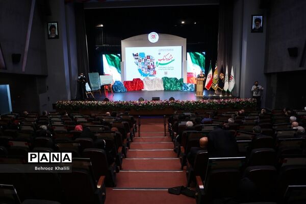 جشنواره کتاب سرو با رونمایی از  100عنوان کتاب حوزه جهاد، ایثار و شهادت