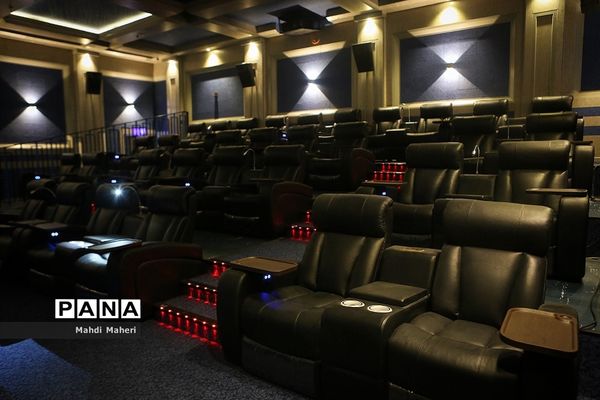 پردیس سینمایی لوتوس مال