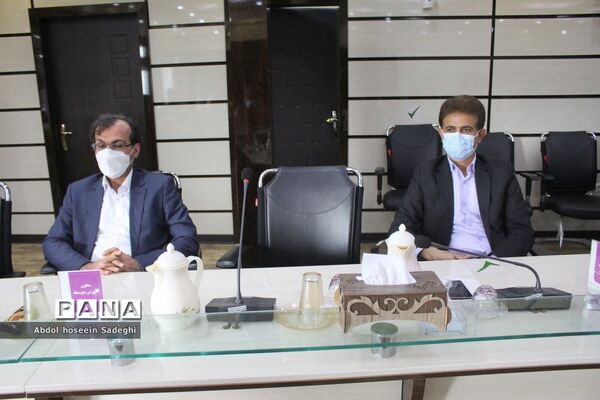 جلسه شورای معاونان  اداره‌کل آموزش و پرورش استان بوشهر