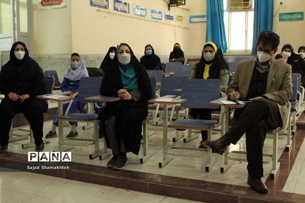 برگزاری کارگاه آموزشی خبرنویسی و عکاسی خبری در ناحیه 2 اهواز