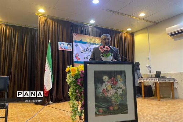 شاعرانه‌های یلدای فاطمی در آباده
