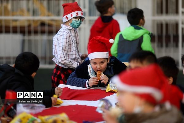 حال و هوای مدارس ارامنه درآستانه سال نو میلادی