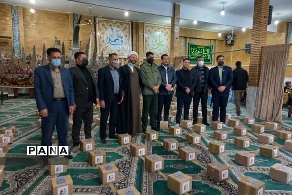 یلدای فاطمی و جهادی برای دانش‌آموزان رودهن