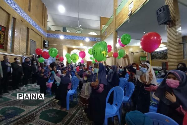 یلدای فاطمی و جهادی برای دانش‌آموزان رودهن