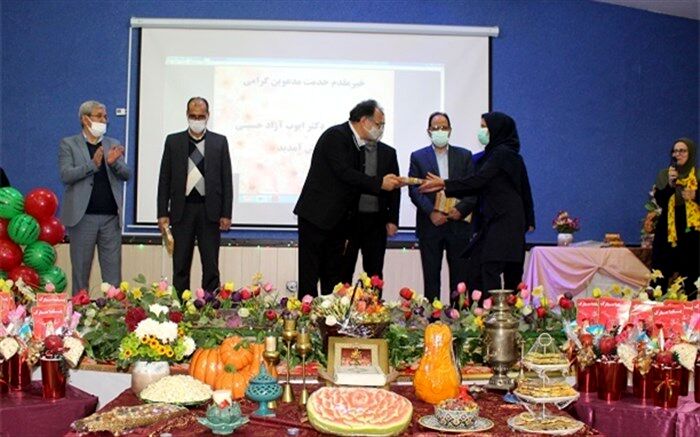 معلمان نقش‌آفرینان عرصه علم و اندیشه هستند