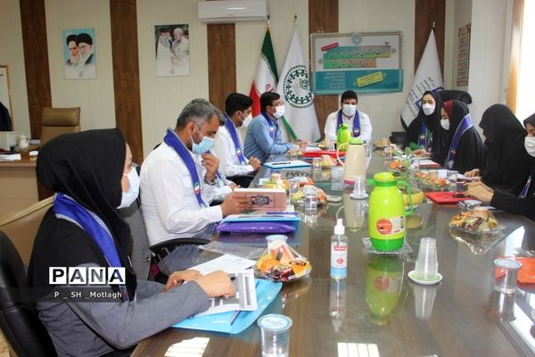 نشست کارشناسان سازمان دانش‌آموزی شهرستان‌ها و مناطق استان بوشهر