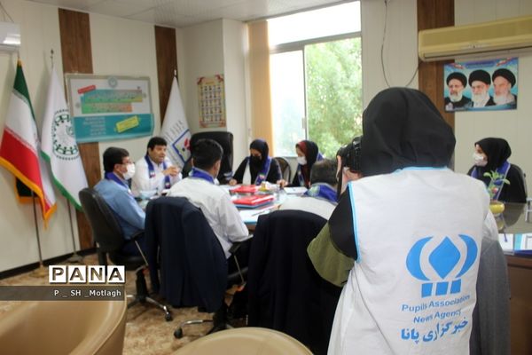نشست کارشناسان سازمان دانش‌آموزی شهرستان‌ها و مناطق استان بوشهر