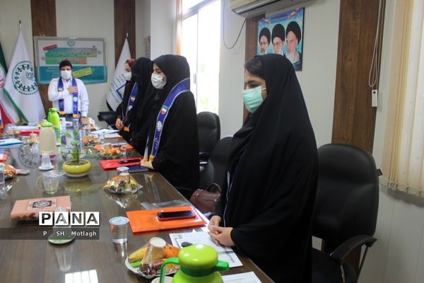 نشست کارشناسان سازمان دانش‌آموزی شهرستان‌ها و مناطق استان بوشهر