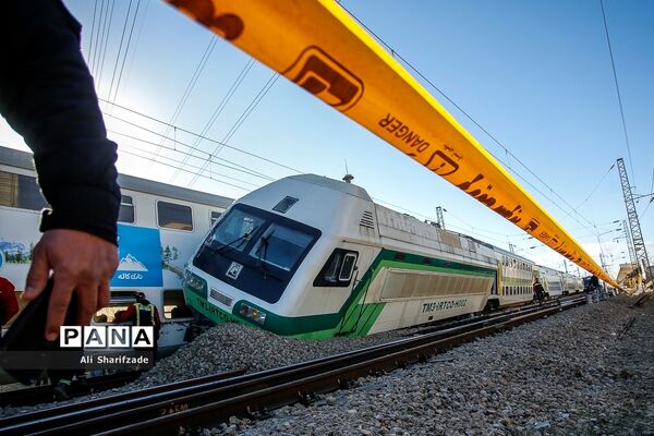 حادثه برخورد دو دستگاه قطار مترو کرج - تهران