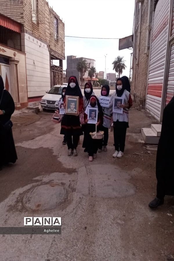 طرح لاله‌های روشن یادواره شهدای شادگان در منزل شهیدان والامقام