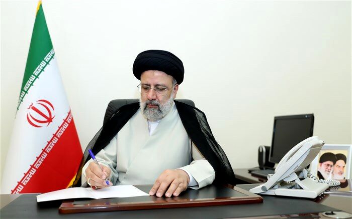 گرامی‌داشت ولادت حضرت عیسی،  یادآوری اسوه‌ی نوع‌دوستی و بشارت‌دهنده‌ی رستگاری مستضعفان است