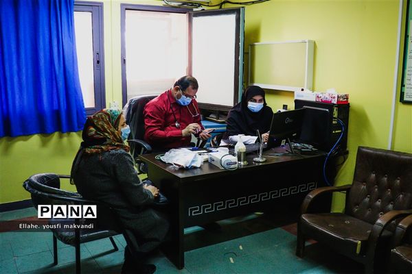 ویزیت رایگان بیماران در شهرستان امیدیه