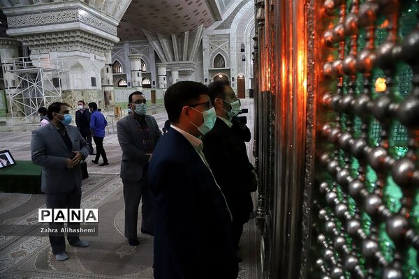 تجدید میثاق کریمیان با آرمان‌های امام راحل و شهدای انقلاب اسلامی