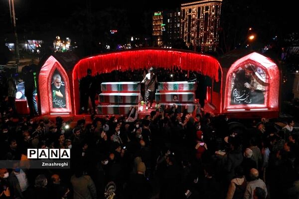 مراسم باشکوه استقبال از پیکر پاک شهیدگمنام هشت سال دفاع مقدس باحضور مردم شهید پرور کاشان