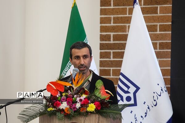 مراسم روز ملی ایمنی در برابر زلزله  و افتتاح مدرسه خیرساز زرین تاج ناصری