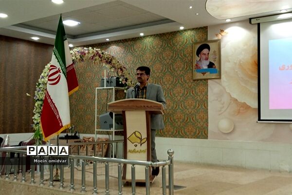 نشست هم‌اندیشی معاونان آموزشی اجرایی و فناوری متوسطه اول